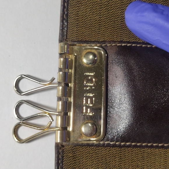 Vintage Fendi Brown leather Zucca Six Hooks Key Case 3.75x2 25-in - Luxury "#03" - Picture 9 of 11
